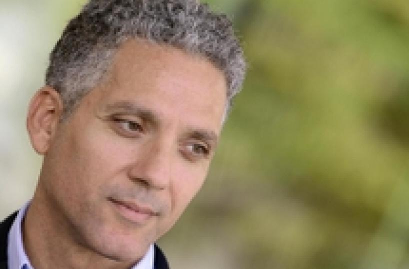 Beppe Fiorello e il naufragio barcone 96