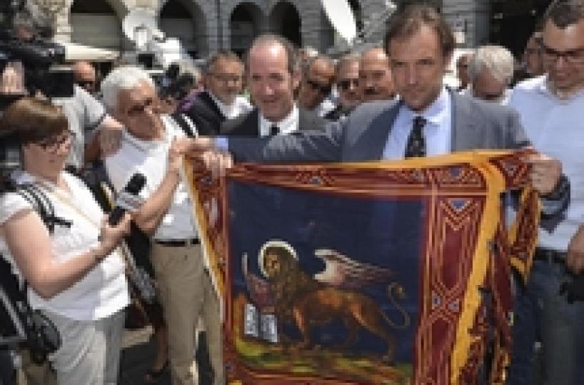 Regione,ok legge obbligo bandiera veneta