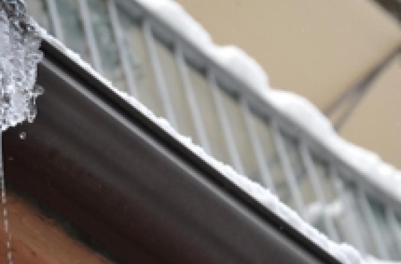 Nelle Marche via neve, arriva la pioggia