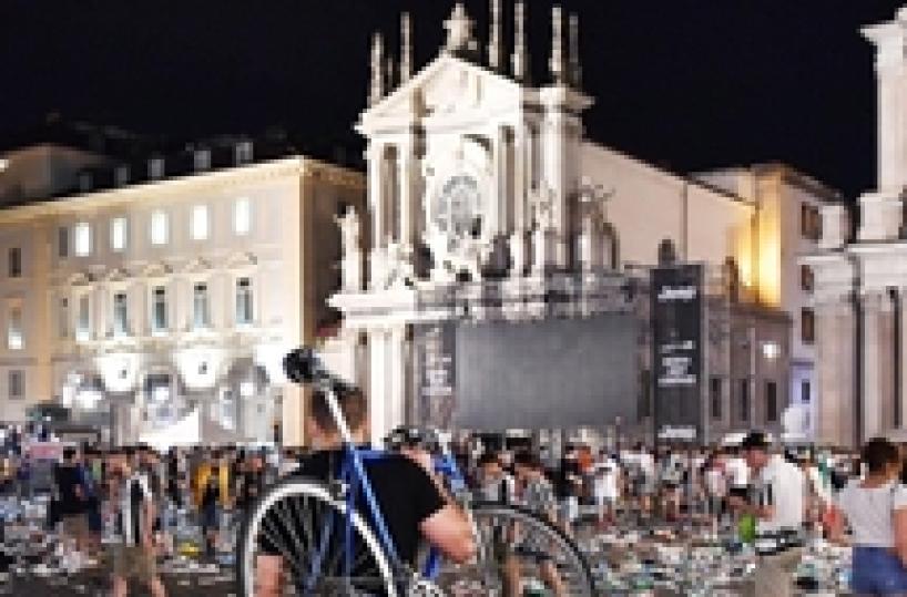 Torino: Lega, via sindaco e questore