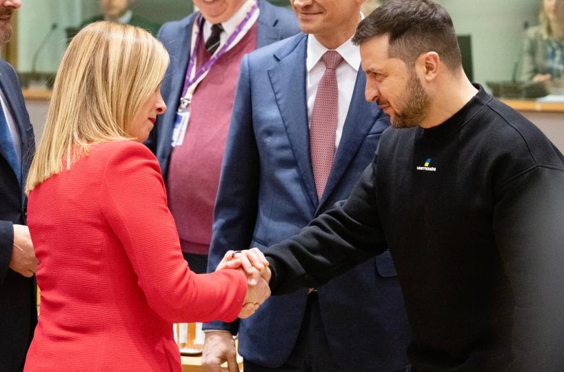 L'editoriale di Bruno Vespa: «La linea politica sull'Ucraina premia il governo ma fa tremare il campo largo»