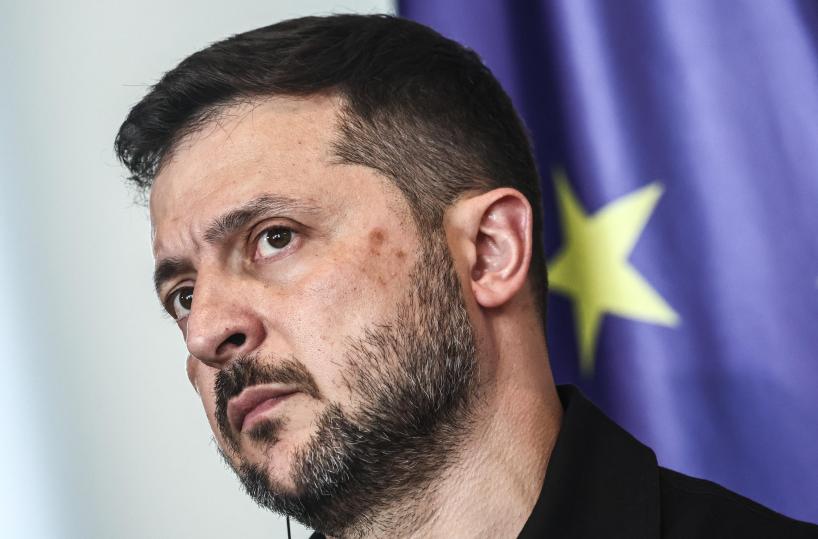 Zelensky, Alaska apra la strada a una pace giusta