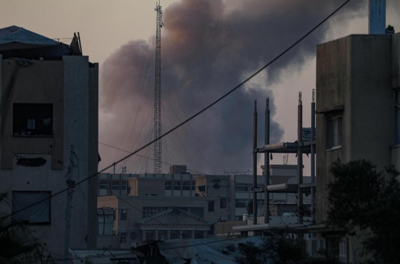 Intensificati attacchi a Gaza City, un milione in fuga