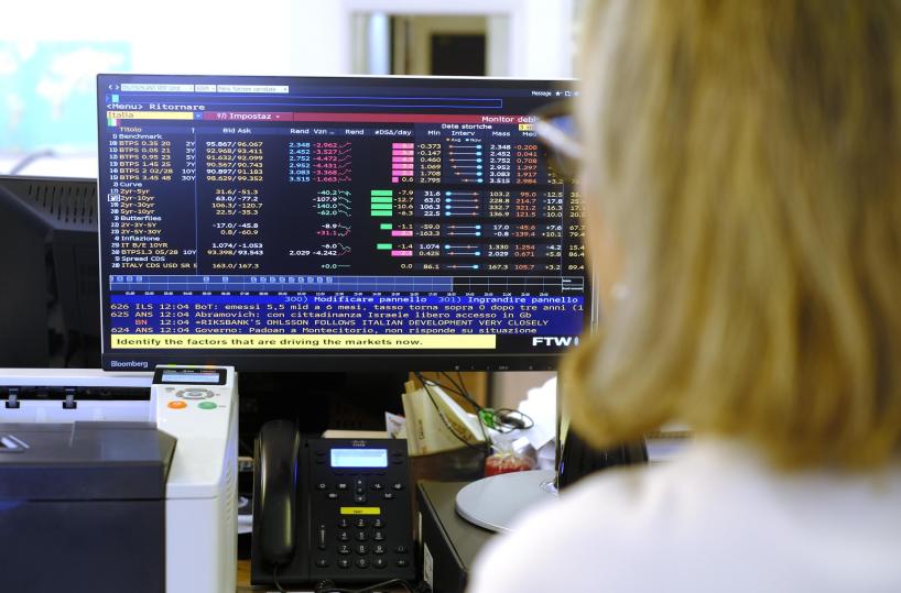 Lo spread tra Btp e Bund apre in lieve aumento a 87 punti base