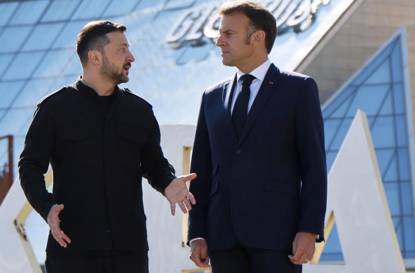 Domani sera Zelensky all'Eliseo a cena con Macron