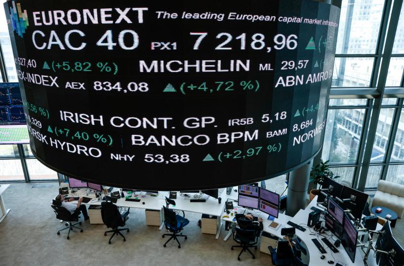 Borsa: l'Europa apre in rialzo, Parigi +0,6%