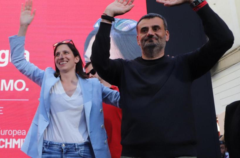 Decaro più vicino alla candidatura in Puglia