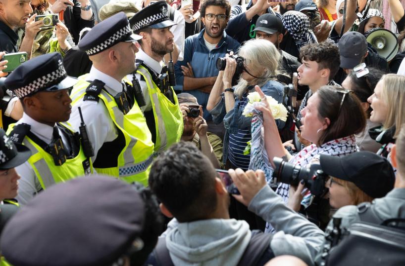 Polizia, 890 arresti a protesta Palestine Action a Londra
