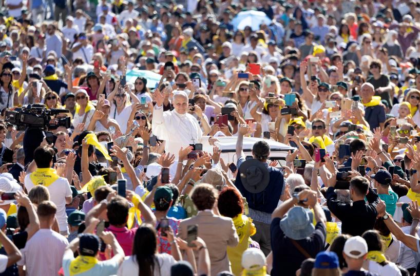 Il Papa ai giovani, "non dobbiamo sciupare la vita"