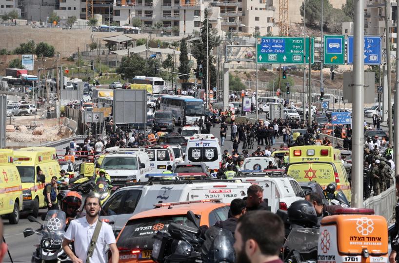 Attentato a Gerusalemme, quattro morti a una fermata del bus