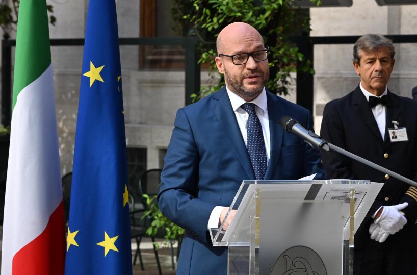 Fontana, ragazzi coltivate la curiosità e l'amore per lo studio