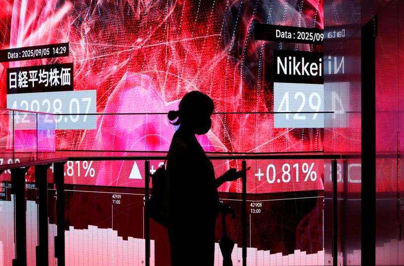 Borsa Tokyo: apertura in rialzo (+0,83%)