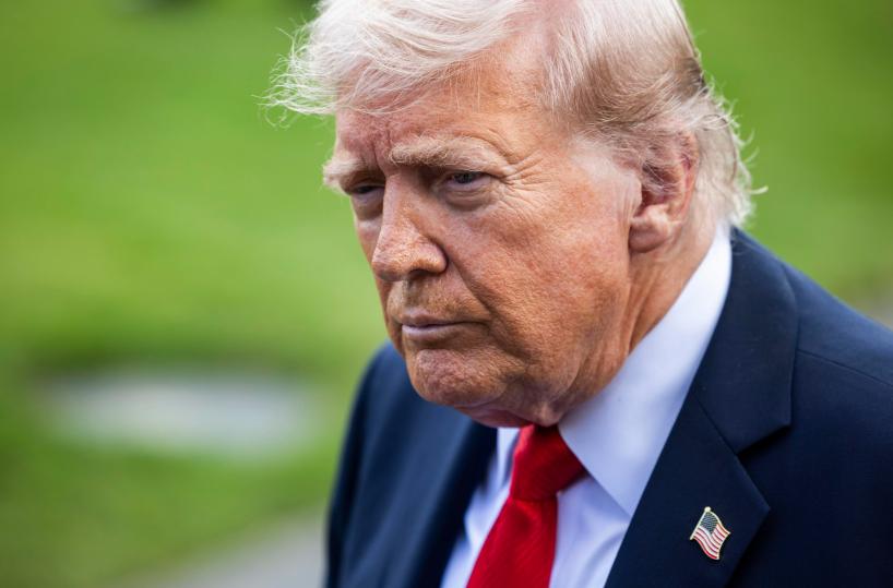 Trump, Paesi Nato impongano dazi dal 50% al 100% alla Cina