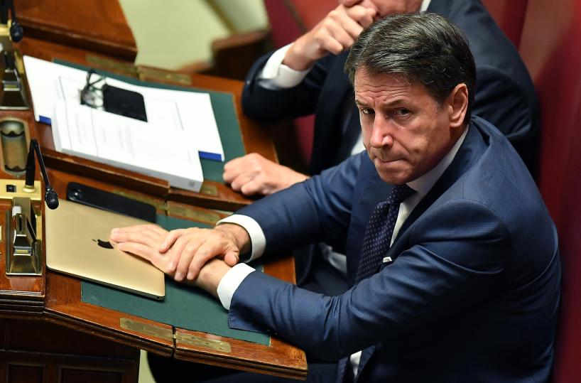 Conte, democrazia avvizzisce senza dibattito, no a repressioni