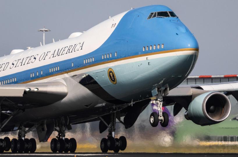 Trump atterra a Londra,al via la visita di Stato bis in Gb