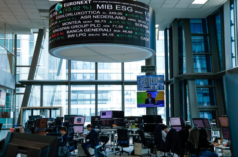 Borsa: l'Europa conferma il calo, future Usa contrastati
