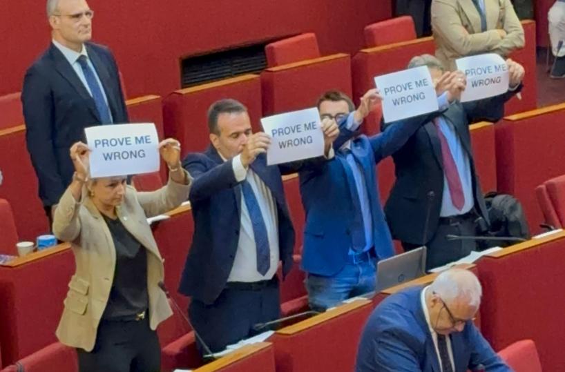 Comune Genova, minuto di silenzio del centrodestra per Kirk