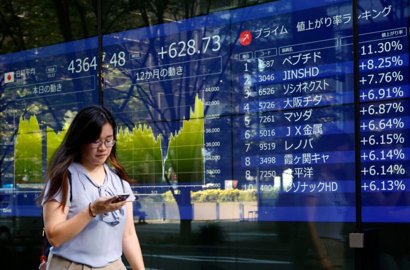 Borsa: Tokyo, apertura in lieve rialzo (+0,21%)