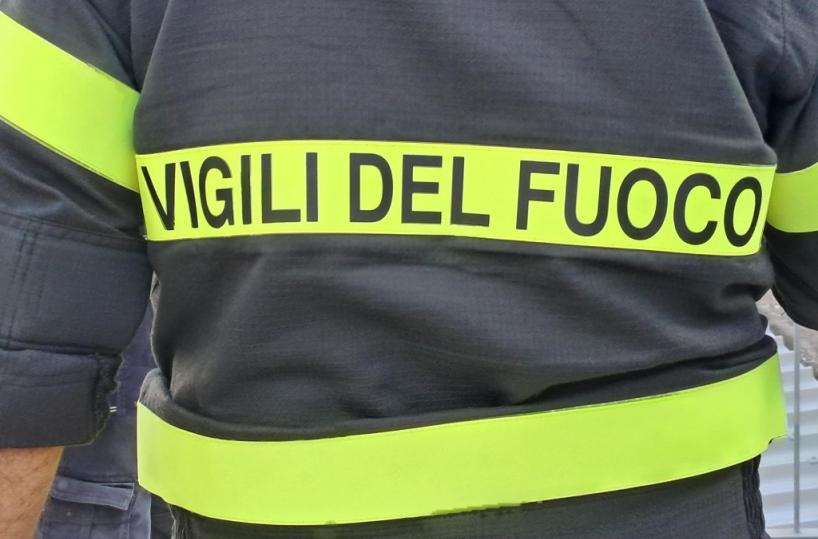 Esplosione in azienda rifiuti nel casertano, 3 morti