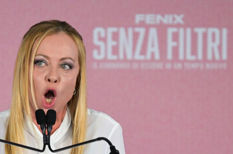 Meloni, le minacce si moltiplicano ma non abbiamo paura