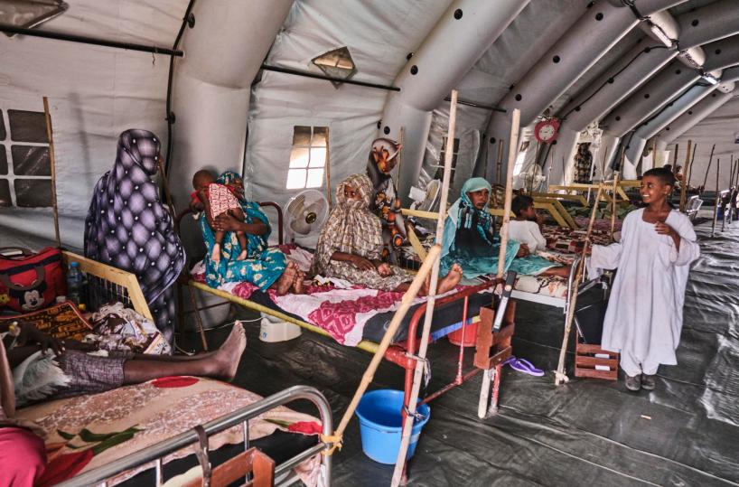 Sudan, malaria tifo e dengue travolgono gli ospedali di Khartoum