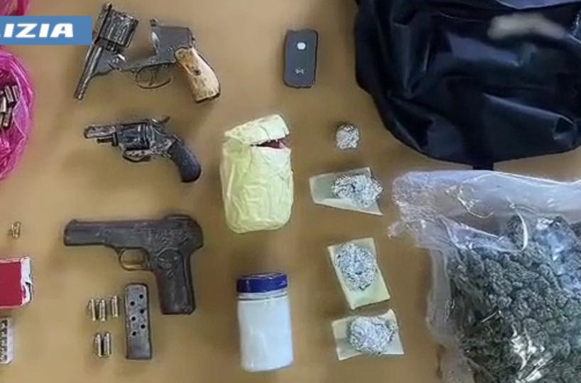 Piano per uccidere killer figlio reggente clan, dieci fermi