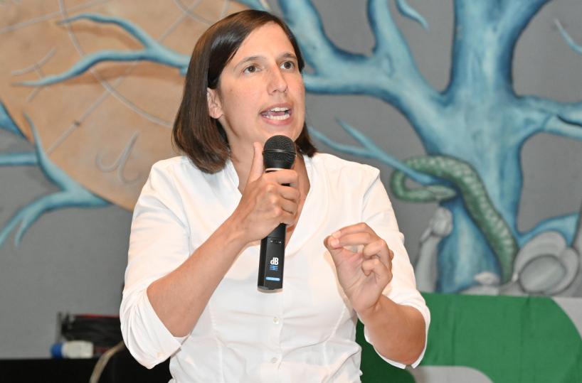 Schlein, irresponsabile è chi non cerca di fermare Netanyahu