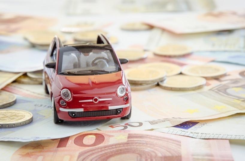 Ivass, prezzo Rc auto sale del 3,7% nel secondo trimestre