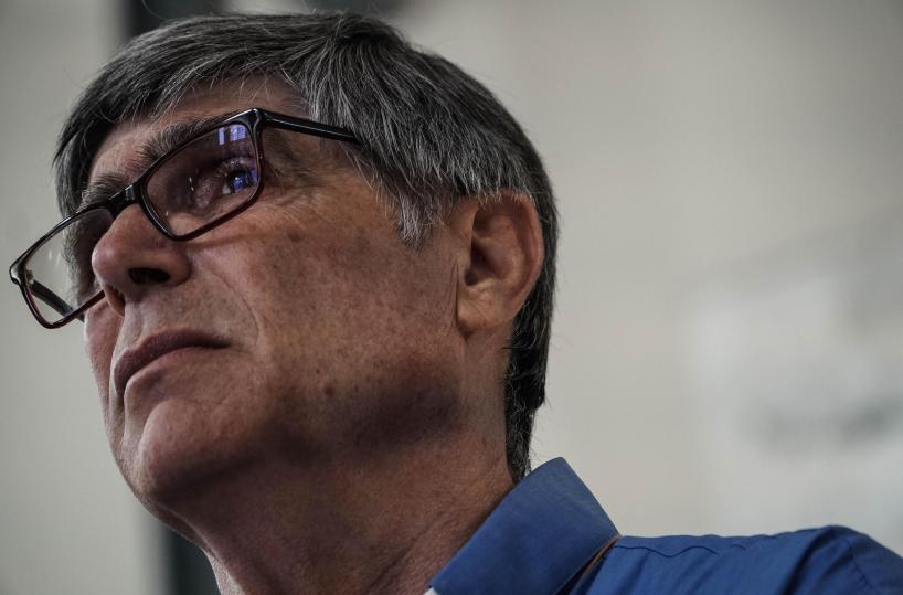 Un proiettile consegnato in chiesa a don Patriciello