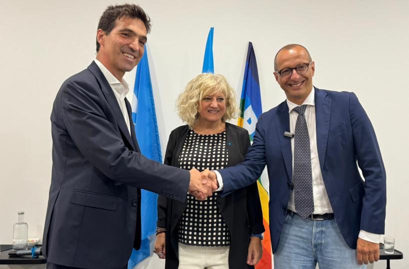 Nelle prime 100 sezioni, Acquaroli al 51,38%, Ricci al 45,25%