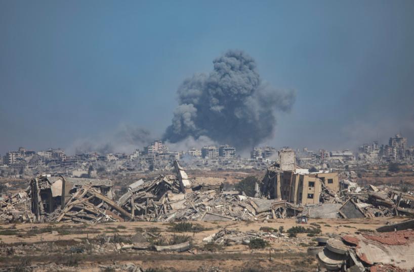Fonti Gaza, Idf continua a lanciare raid in diverse aree