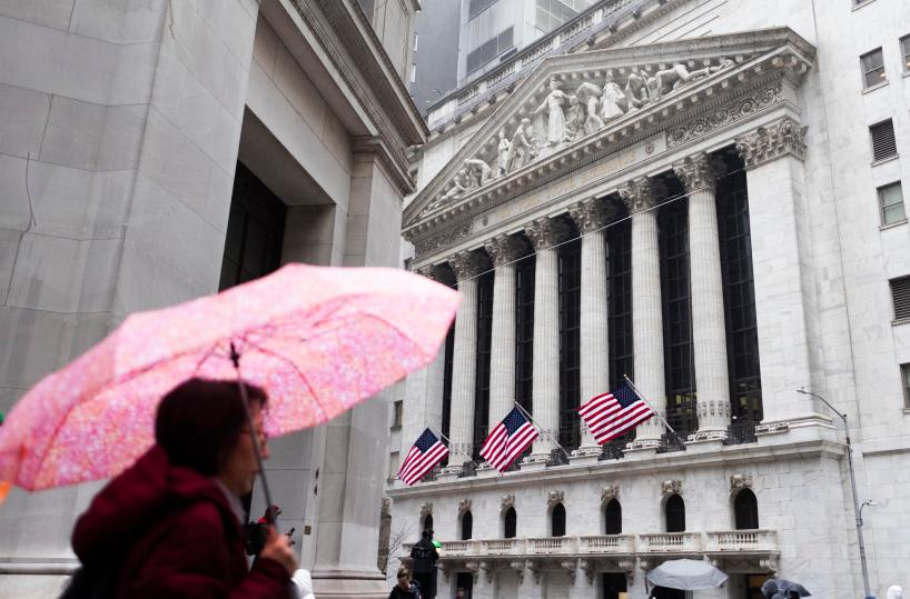 Wall Street apre positiva, Dj +0,33%, Nasdaq +0,11%