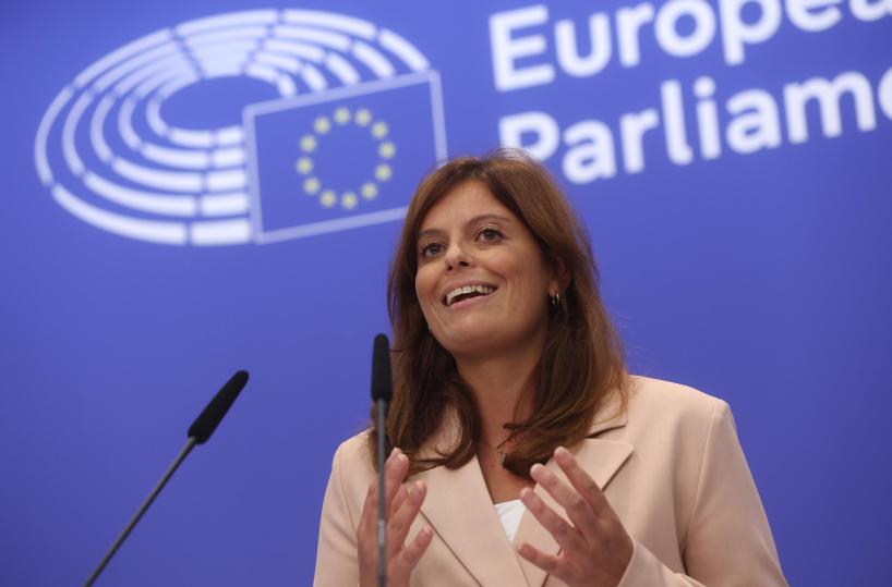 L'Eurocamera approva l'immunità a Ilaria Salis