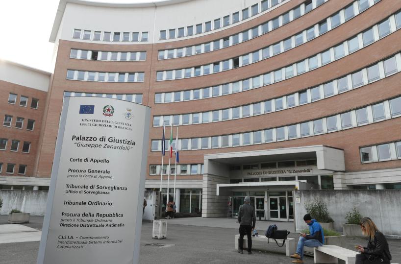 Inchiesta spese ex procuratore Pavia, perquisito pm Milano