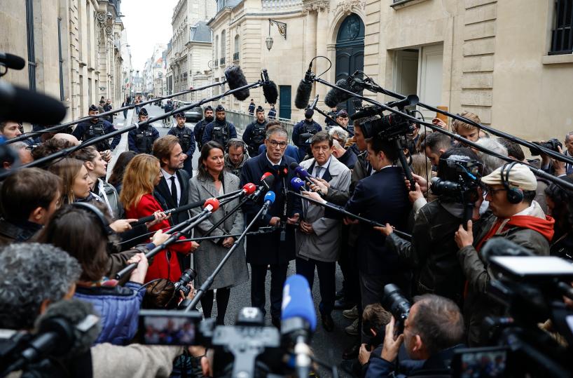 Socialisti, da Macron nessuna risposta, pronti a sfiducia