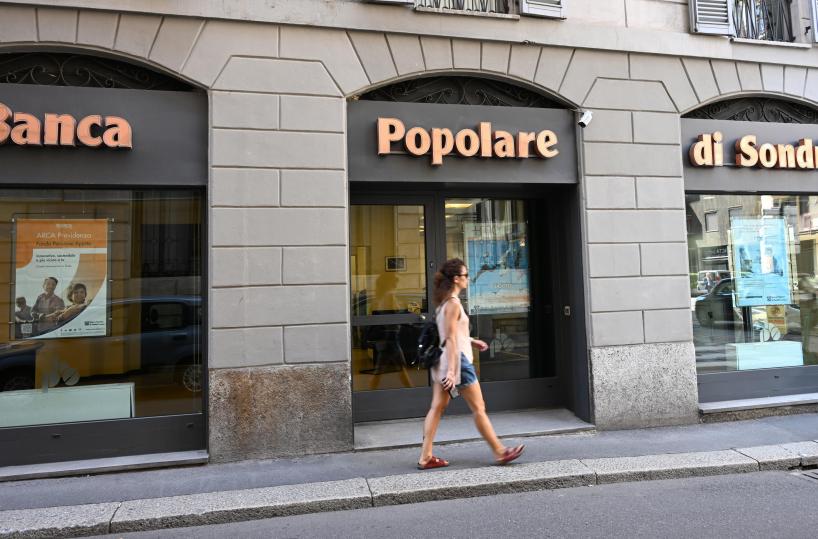 Bper e Sondrio si fondono, 800 uscite e 90 sportelli chiusi