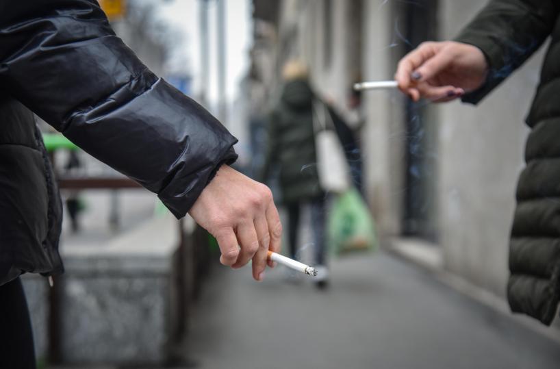Per le sigarette 15 cents un più nel 2026, 60 cents in tre anni