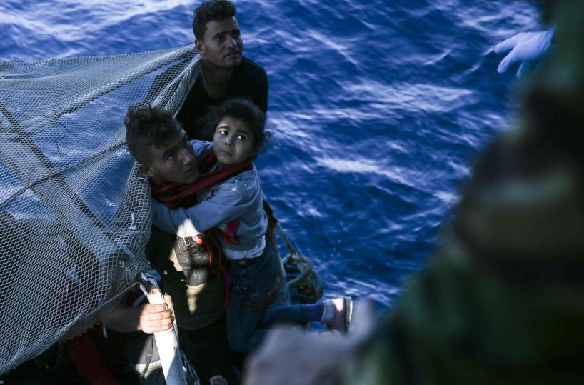 Naufragio al largo della Tunisia, 40 morti, 30 soccorsi