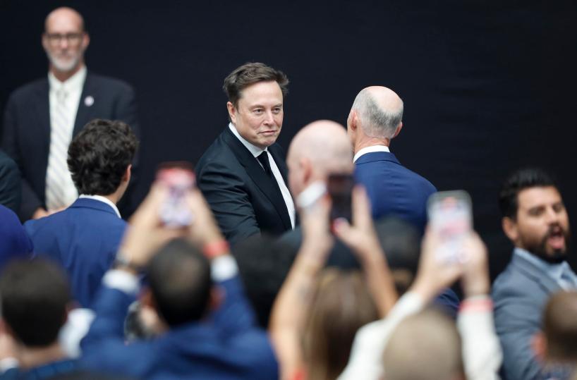 Tesla in calo a Wall Street dopo la trimestrale, perde il 5,4%