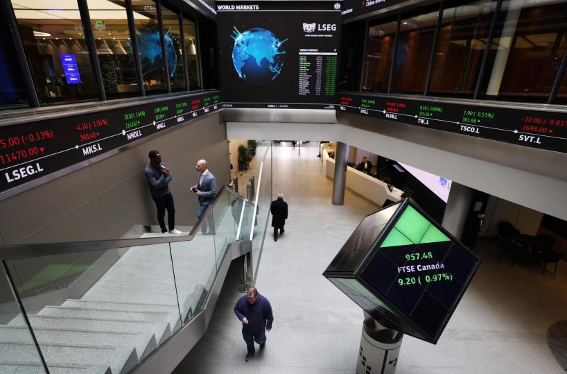 Borsa: l'Europa contrastata dopo Wall Street, poco mossa Milano