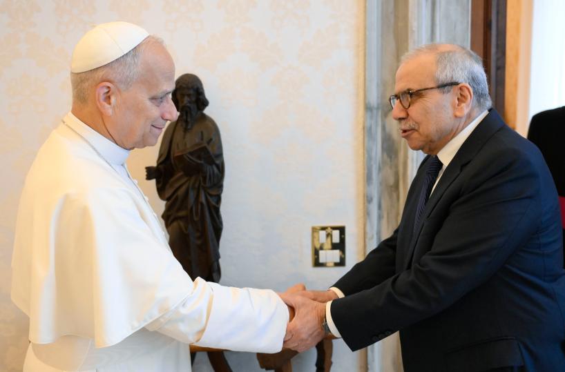 Papa con primo ministro Libano, pace per popolo palestinese