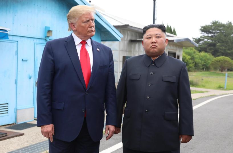 Trump, mi piacerebbe incontrare Kim in Asia
