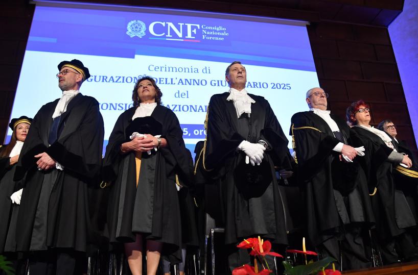 Capigruppo maggioranza avviano raccolta firme per referendum