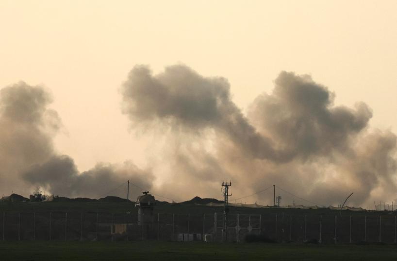 Al Jazeera, attacchi aerei israeliani nel sud di Gaza