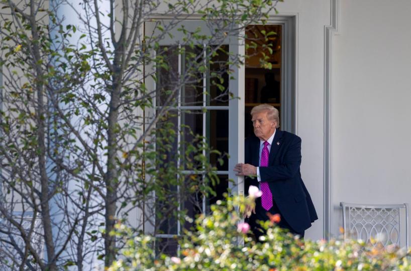 Casa Bianca limita l'accesso dei reporter nella West Wing