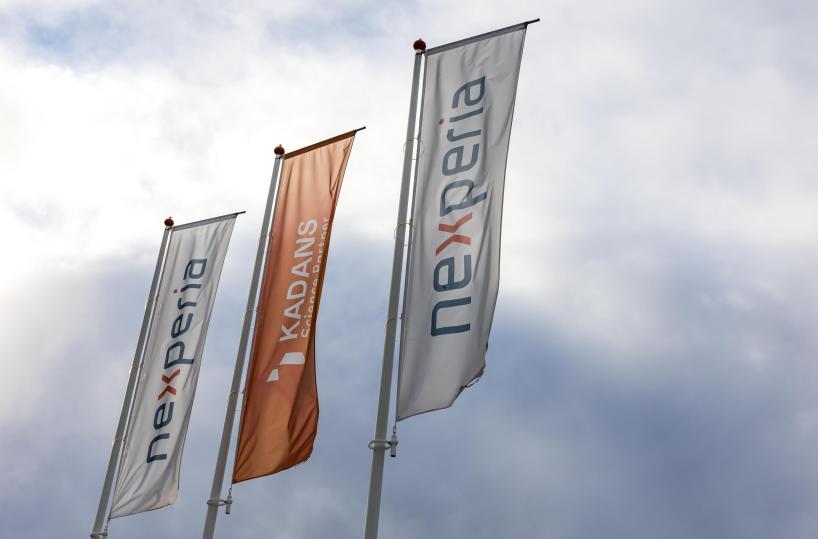 Cina apre a ripresa export di 'alcuni' chip Nexperia