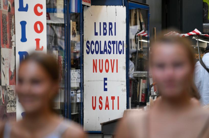 Manovra: Forum famiglie, fare di più costo libri scolastici