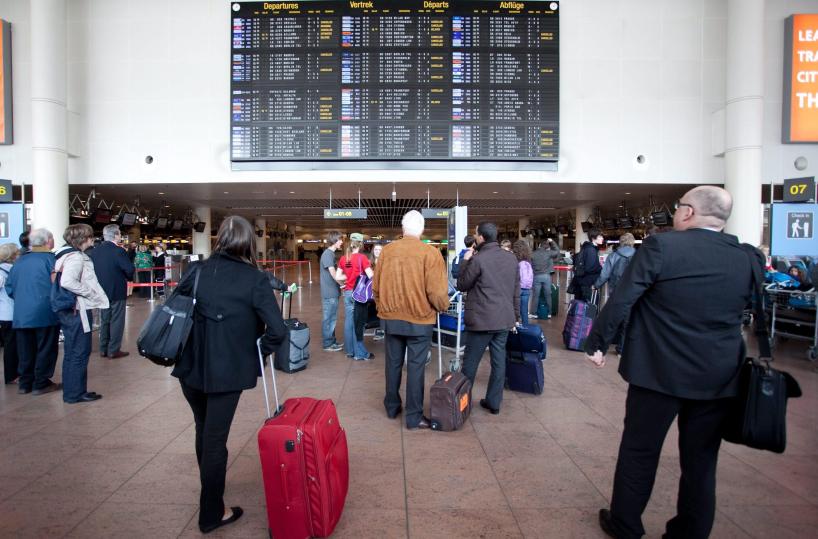 Drone sullo scalo di Bruxelles, sospeso il traffico aereo