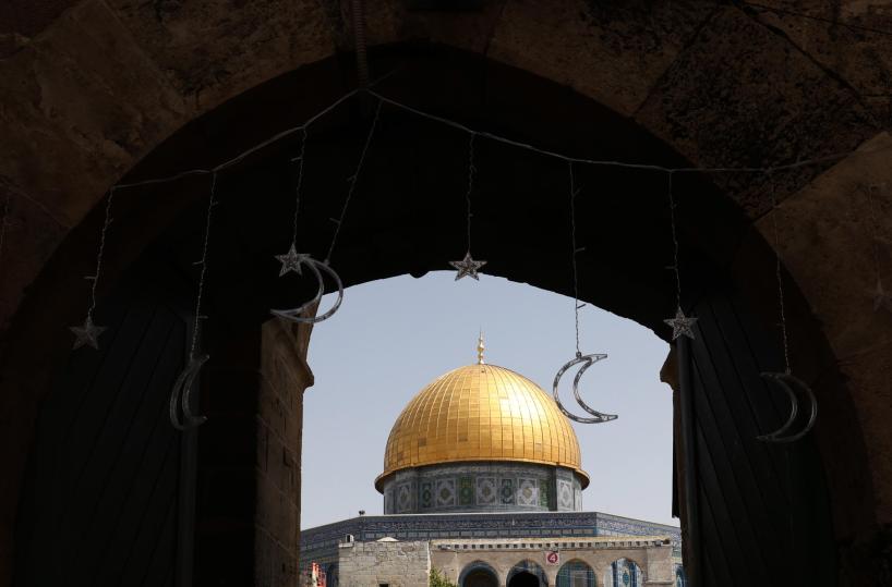 Media, 'coloni israeliani assaltano Moschea Al-Aqsa'