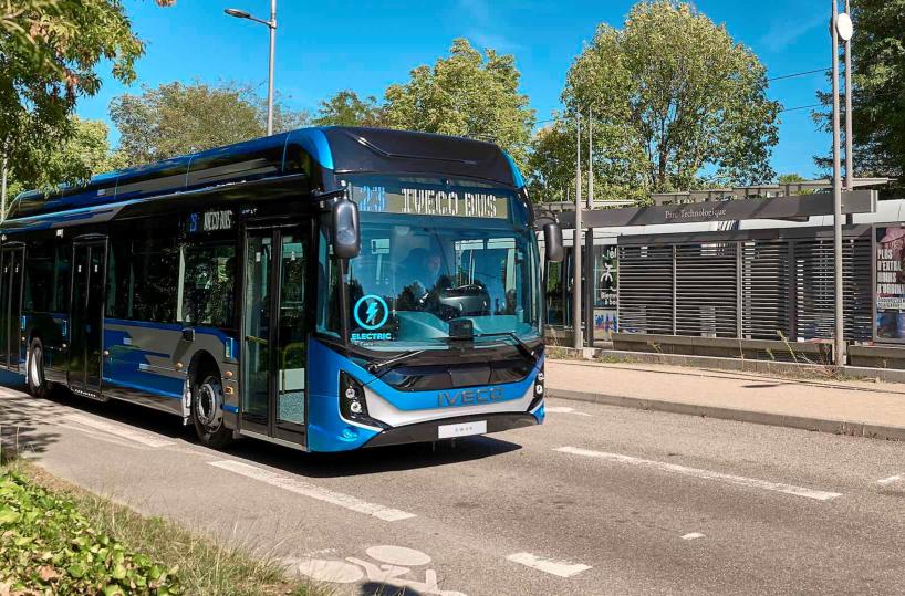 Iveco, nel terzo trimestre calano utili e ricavi